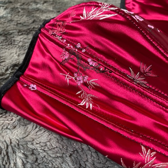 SOLD VTG Floral Brocade Satin Corset - Picture 6 of 13